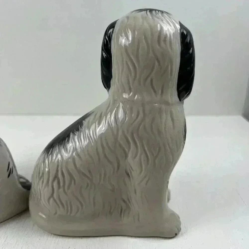 Vintage King Charlas Staffordshire Spaniel Dogs With Flower Basket set of 2 - Picture 9 of 12